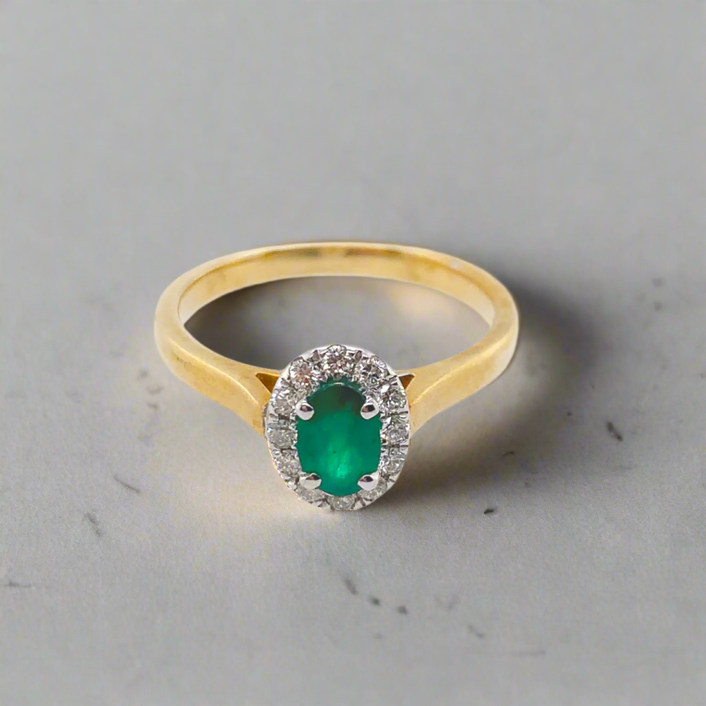 9K Emerald Halo Ring