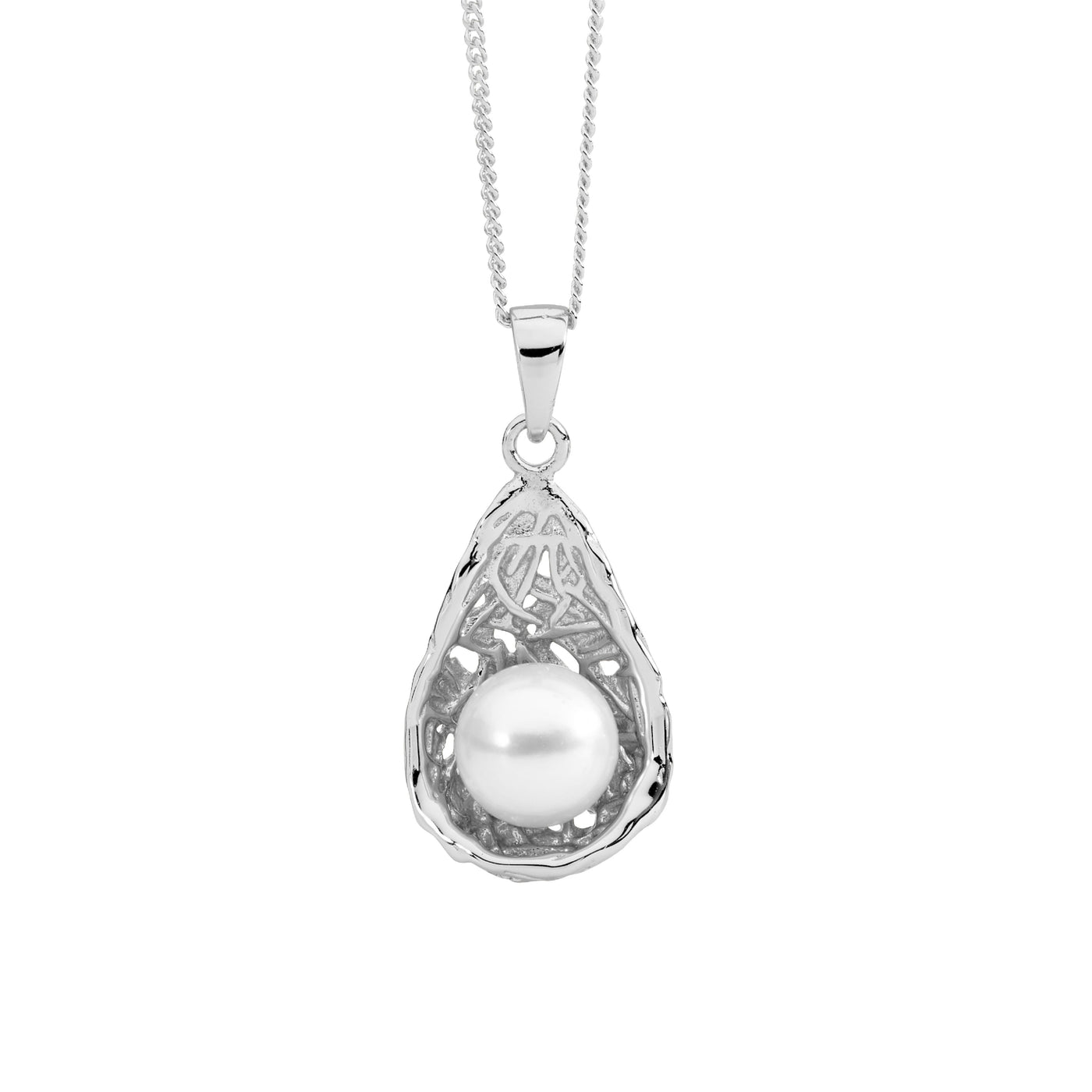 Pearl nest pendant necklace