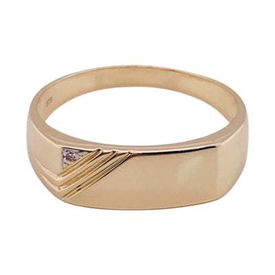 Diamond Cut Edge Signet Ring