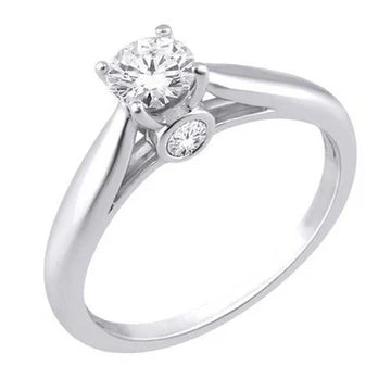 18K White Gold Engagement Ring