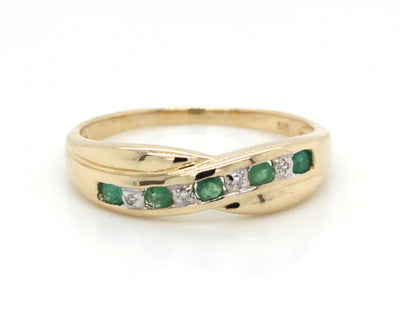 9K Emerald and Diamond Ring