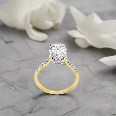 14K LAB GROWN DIAMOND OVAL CUT ENGAGEMENT RING