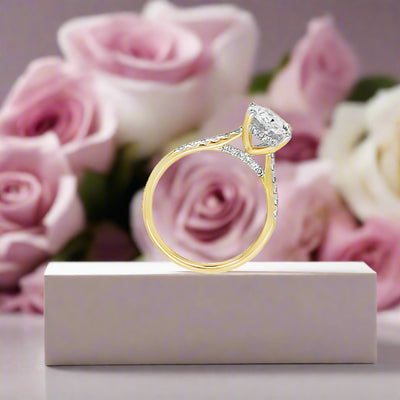 14K LAB GROWN DIAMOND OVAL CUT ENGAGEMENT RING
