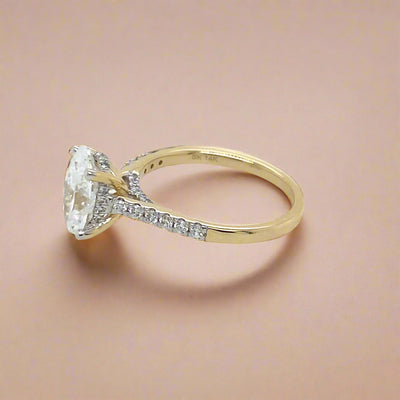 14K LAB GROWN DIAMOND OVAL CUT ENGAGEMENT RING