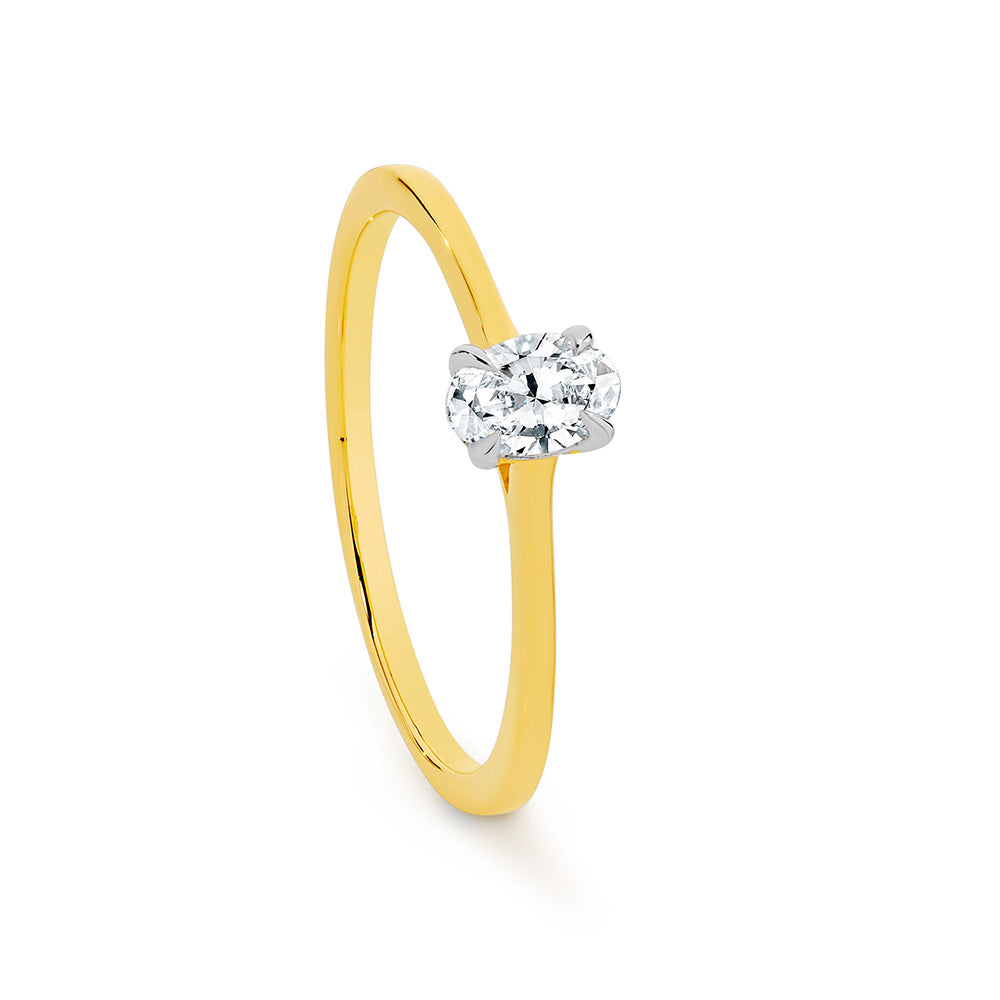 9k Yellow Gold Oval Diamond Solitaire. TDW=0.30ct